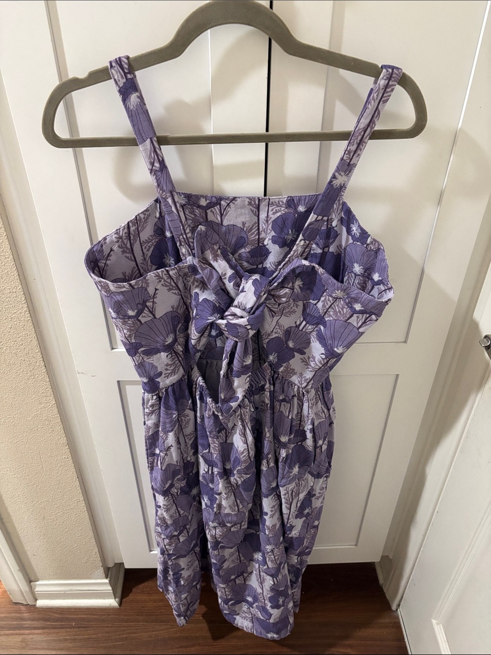 Kate Quinn Flare Midi Dress - Picture 2 of 6